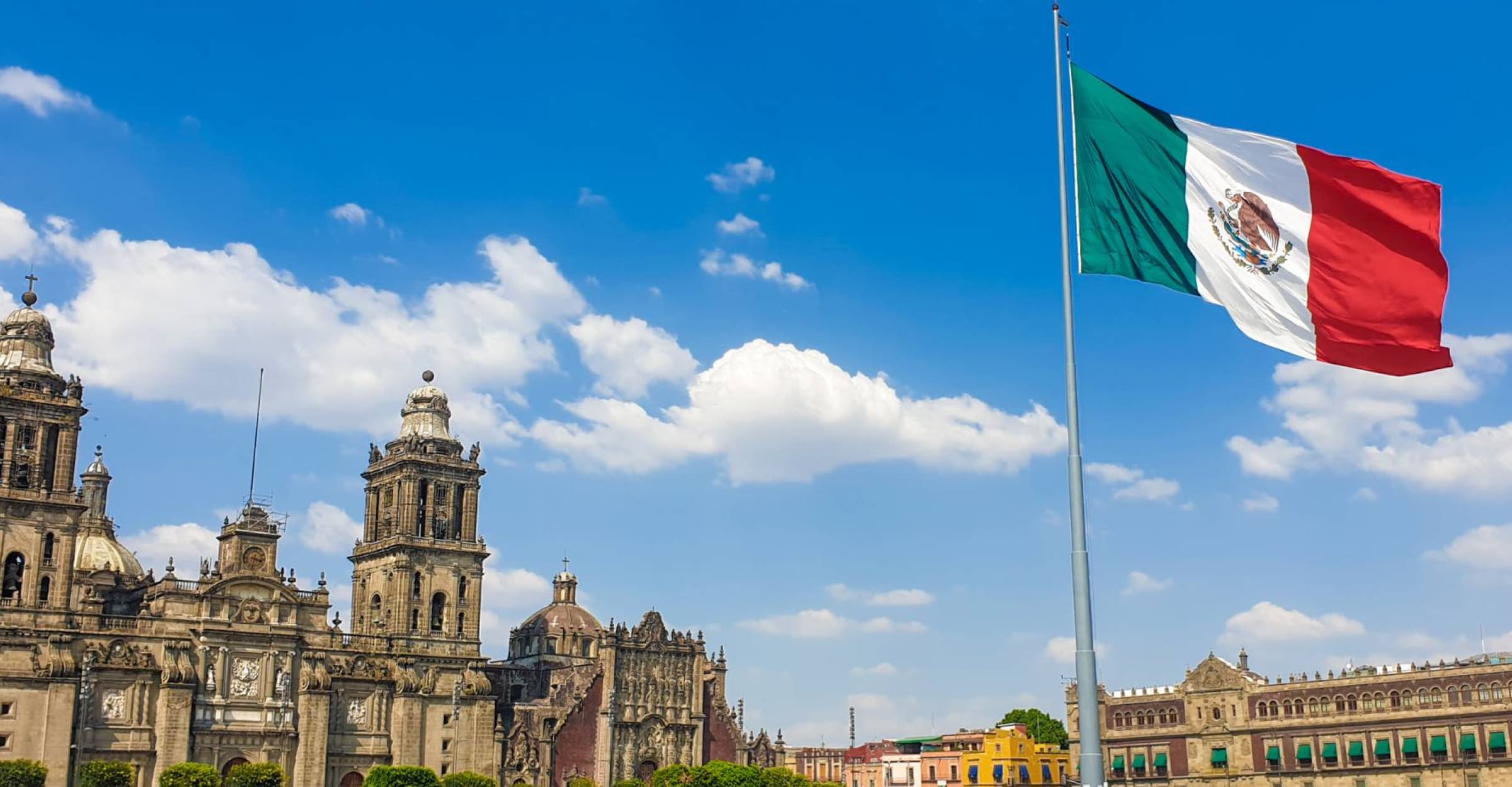 What Mexican Landlords Actually Ask on the Phone